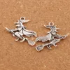 Heksen Op Bezem Spacer Charm Kralen 100 stks/partij Mode 31.6x33mm Antiek Zilver Hangers Legering Handgemaakte Sieraden DIY L224