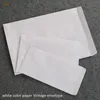 коричневые бумажные конверты