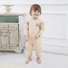 2017 nuovo arrivo di alta qualità abbigliamento per bambini pagliaccetti del bambino clip invernale cotone caldo a maniche lunghe arrampicata bambino maschio abbigliamento siamese