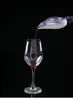 1 pc Wine Decanter Magic Decanter Essentiële wijn Snelle beluchting Spout Decanter Mini Travel Wine Filter Luchtinlaat Pour O 02678204429