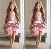 Laço de luxo Rosa Lace Flower Girl Dresses 2017 Apliques Ruffles Tiered Crianças Beleza Pageant Vestidos de Baile Para Meninas Vestidos