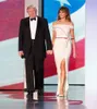 Modeste bateau hors épaule 2019 Celebrity Melania Trump robes de soirée formelles fermeture éclair dos ceinture côté fendu robes de bal long2719741