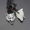 Nouveau Mode Sculpté Totem Bionic Os Loup Pendentifs Colliers Simulé-Os Loup Colliers Longueur Corde Réglable Bijoux Pour Hommes Femmes