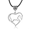 Meilleur cadeau gothique papa maman mode simple famille pendentif en cuir collier cadeau de Noël WFN021 (avec chaîne) ordre de mélange 20 pièces par lot