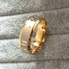 Haute qualité grande taille 8mm 316L titane acier 18K argent plaqué or Jésus croix lettre bible bague de mariage hommes femmes 243v