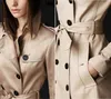 Vår och höst Trench Coats Kvinna Lång vinter Outwear Coat Fashion Max Long Winter Outwear Double Row Buckle Slim Windbreaker för kvinnor