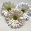 100st Silk Daisy konstgjorda blommor för bröllops heminredning 13cm krysantemum meiage flores dekorativa blommor växter