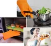 Nieuwe siliconen BBQ Handschoenen Anti-slip Warmtewarmingsbestendige magnetron Oven Pot kookkeukenkeukengereedschap Vijf vingers Handschoenen WX9-11