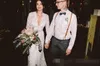 Brautkleider im Landhausstil mit langen Ärmeln und tiefem V-Ausschnitt, volle Spitze, Vintage-Brautkleider, maßgeschneidertes Kleid für Hochzeitsfeier