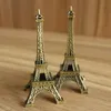 Metal Eiffel Tower Dekoracje ogrodowe Model Paris Tower Figurine Craft Home Dekoracja Dekoracja pudełka Pakowanie 25 cm