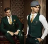 2016 Nieuwe Arrivals One Button Dark Green Groom Tuxedos Peak Revers GroomsMen Beste Man Wedding Prom Diner Past (Jas + Pants + Vest + Tie) G2592