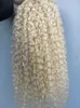 Brasilianska mänskliga Virgin Remy Curly Hair Weft Natural Curl Weaves Obehandlade Blonde 613 Dubbeldragen tillägg