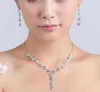 2019 Pearl Necklace Alloy Diamond Crystal Ladies 목걸이가있는 반짝이는 웨딩 신부 보석 5867735