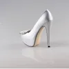 Elegant ljusgrå färg Satin Party Prom Braidal Bröllopsskor Nattklubb Cinderella Plus Size US 10.3 US 11 Stiletto Kvinnor Skor