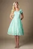 New Short Modest Bridesmaid Dresses Lace Knä Längd Mint Sleeves V Neck Maid of Honor Dresses Vestidos de Damas de Honor