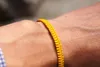 Naturlig agat platt knut armband ren manuell vävning röd och gul