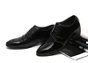 Nova Marca de Apartamentos de Couro Dos Homens Bonitos Sapatos Oxford Sapatos De Casamento Dos Homens Brancos Apontou Toe Masculino Vestido de Negócios Sapatos