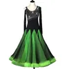 vestido de baile de salón verde
