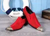 Novos Sapatos Formais de Couro Genuíno Apontou Toe Cristal Rhinestone Italiano Mens Sapatas de Vestido Sapatos de Casamento Vermelho Flats Masculinos Tamanho Grande
