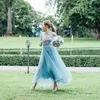 Mode Lace Country Bridesmaids Klänningar A-Line Sheer Bateau Neck Långärmad Bröllop Gästklänning Ankellängd Tulle Maid of Honor Gowns