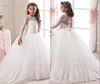 2019 Fashion Hot Sale Langarm Blumenmädchenkleider für Hochzeiten Spitze Erstkommunion Kleider für Mädchen Festzug Kleider Weiß Elfenbein