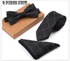 Ny Ankomst Mode Mäns Kvinnors Skinny Broderad Vanlig Satin Polyester Silk Slips Slips Neck Ties Bow Tie Hanky ​​Suit Gratis frakt