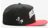 CHAUD !Nouveaux chapeaux Snapback Cap de baseball pour hommes femmes et fils Snapbacks gris / verts Sports Caps de mode Brand Hip Hip Street Wear Cap5607281