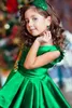 Nouveau Pas Cher Filles Pageant Robes Princesse Vert Satin Haute Basse Leggnth Ceintures Enfants Volants Fleur Filles Robe Robe De Bal Pas Cher Robes D'anniversaire