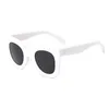 Oddkard Luxe High Fashion Solglasögon för män och kvinnor Populära Märke Designer Smoky Hot Cat Eye Sun Glasses Oculos de Sol UV400