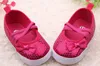 2017 Kinder Mädchen Party Bling Spangle Bowknot Gürtel Schuhe 3 Farbe Weichbesohlte Schuhe Prewalker Baby Gehende Rutschfeste Schuhe B4632