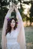 Romantisk 2017 Ivory Lace Illusion Långärmad Peach Chiffon Platser Kjol Land Bröllopsklänningar Brudklänningar Skräddarsydda Kina EN10175