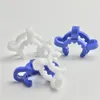 14 mm 18 mm Keck-Clip aus Kunststoff mit weiß-blauem Verbindungsstück, Labor-Klemmen-Clip-Verbindung des Herstellers für Glas-Bong-Adapter