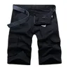 メンズジーンズの夏の新しい到着メンズカーゴショーツカジュアルショートファッションポケットソリッドアーミーグリーンブラックコロrpant卸売