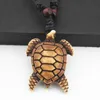 En gros 12 pièces Cool Imitation Yak os sculpture hawaïen surf tortues de mer pendentif bois perles cordon collier cadeau chanceux