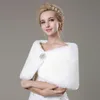 Faux Futro Bridal Wzruszenie Wrap Cape Steole Bolero Kurtki Płaszcz Perfect Dla Zima Wedding Bride Nosić Czerwona Biała Kurtka 2019