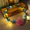 Mode Kvinnor Led Rosor Blommor Huvudband Glödande Blinkande Light-Up Flower Hair Garland Wreath Party Bröllop Tillbehör ZA3497