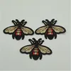 25 stks borduurwerk bijen patch naaien ijzer op patch badge stof applique diy voor kleding schoenen tassen