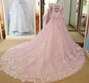 Rosa bollklänning Sexiga Färgglada Bröllopsklänningar Med 3/4 Ärmar Beaded Lace Appliques Korsett Tillbaka Non Vit Bröllopsklänningar Couture Custom Made