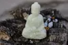 Chinesische antike schnitzende Statuen, verziert, Jade-weißer Jadebuddha, Taillenanhänger, Halskette, Anhänger.