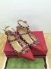 B109 40/41/42 Lederen edelsteenriem Platte schoenen Pointy Ballerinas Luxe Designer Red White Pink Black