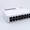 Freeshipping 10/100 Mbps 16 Poorten Poorten Snel Ethernet LAN RJ45 VLAN Netwerkschakelaar Hub Desktop PC-schakelaar met EU / US-adapter