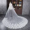 Uma Camada Branca Véu De Noiva 350 CM Appliqued Borda Do Laço Marfim Véus De Noiva Véu Catedral Com Pente Livre