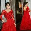 Vestido ونغو الفقرة formatura تنكر فساتين السهرة الرسمية الأحمر حفلة موسيقية فساتين الخامس الرقبة منخفض العودة الطابق طول شير الرباط فساتين السهرة