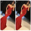 Ucuz Kırmızı Abiye 2018 Kapalı Omuz Sevgiliye Mermaid Örgün Uzun Balo Abiye Parti Giyim