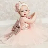 2017 bebê infantil criança blush rosa vestidos de festa de aniversário rosa de ouro lantejoulas arco tripulação pescoço chá comprimento do casamento da menina de flor vestidos de renda