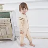 2017 Nieuwe Collectie Topkwaliteit Kinderkleding Baby Rompertjes Winter Clip Katoen Warm Lange Mouwen Klimmen Mannelijke Baby Siamed Kleding