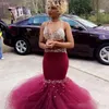 Muhteşem Kristaller Boncuklu Mermaid Gelinlik Modelleri Koyu Kırmızı Halter Abiye giyim See Through Seksi Backless Tül Sweep Tren Afrika Vestidos