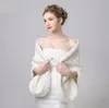 Prinsessan Faux Fur Bridal Shrug Wrap Cape Stale Shawl Bolero Jacket Coat Crystal För Vinter Bröllop Brud Bridesmaid Klänningar Real Image