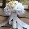 Ramos de novia de boda blancos, flores de simulación, suministros de boda, flores artificiales, diamantes de imitación dorados, dulces 15 ramos de quinceañera 9123773