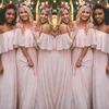 Nieuwste blos roze bohemien-stijl bruidsmeisje jurken sexy ruches off shoulder chiffon lange prom jurken goedkope mooie feestjurk voor bruiloften